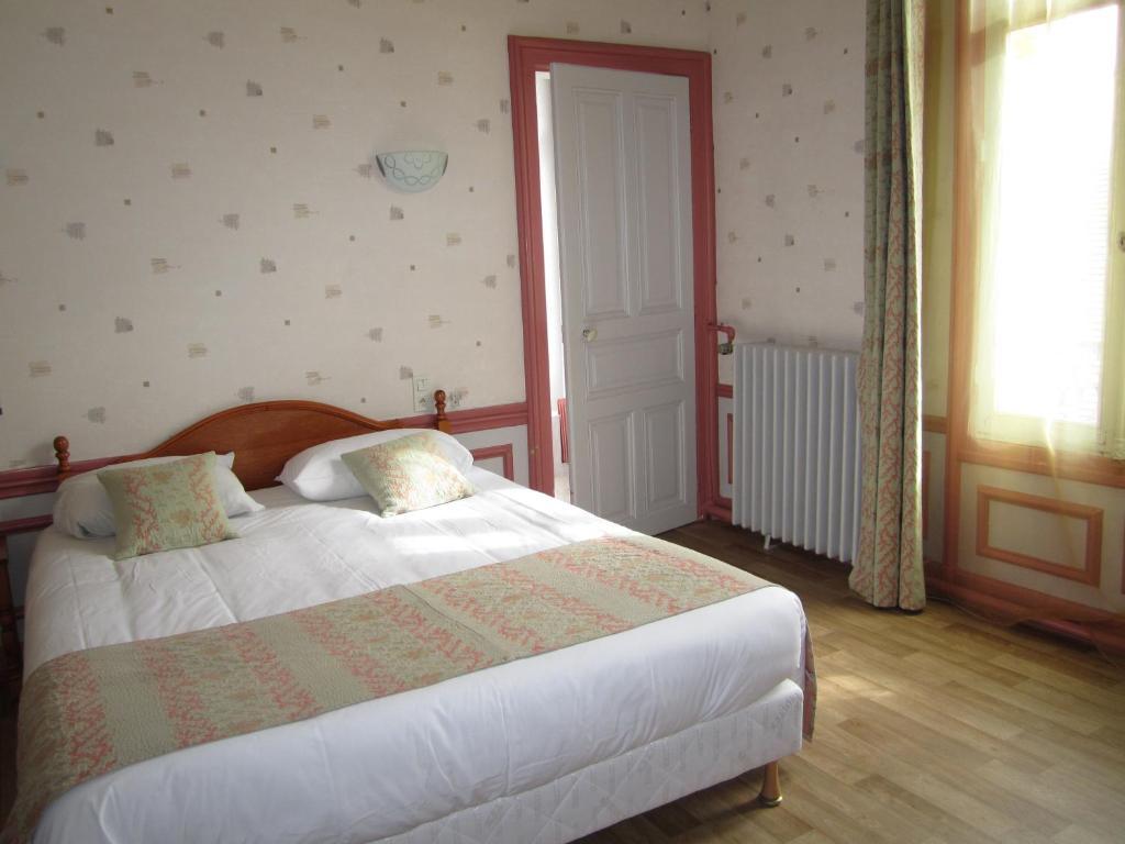Hotel Arlequin Troyes Eksteriør billede